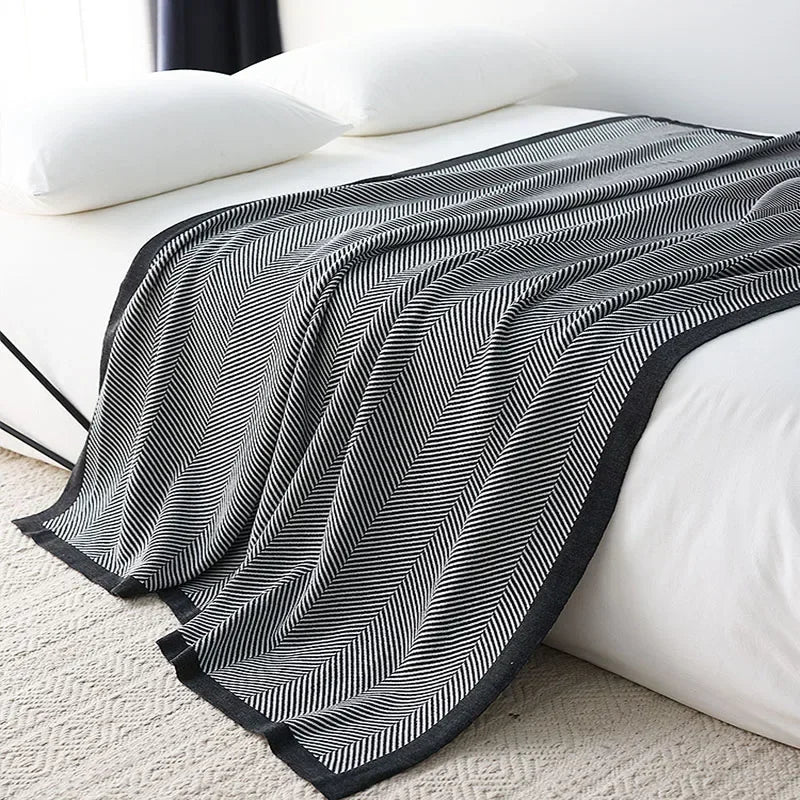 New Stripe Knitted Blanket And Bedspread Soft Leisure Sofa Cover Homestays Hotel Bed End Towel Nap Blanket Cover Warm Shawl